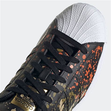 Adidas paint splatter